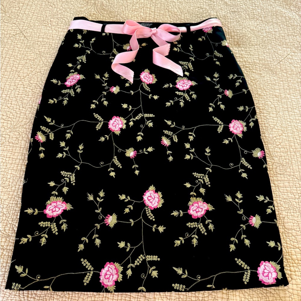 Karen Kane Pencil Skirt size 6